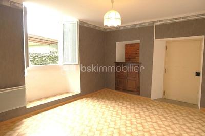 Maison de village - 64 m² - 3 pièces