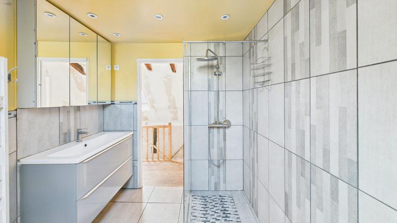 Maison - 92 m² - 4 pièces