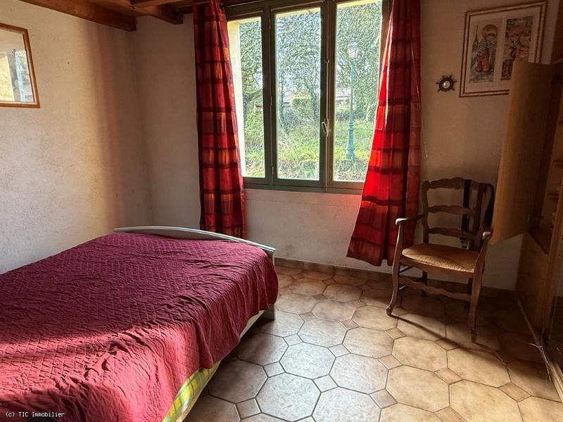 Propriété - 135 m² - 6 pièces