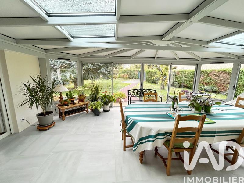 Maison - 180 m² - 5 pièces