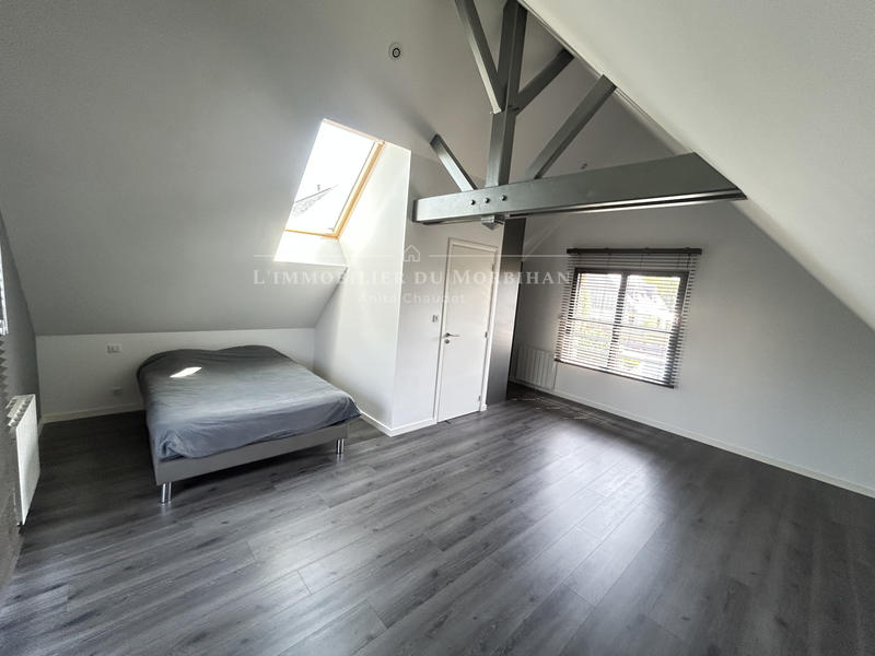 Maison - 205 m² - 8 pièces