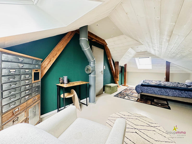 Maison - 198 m² - 7 pièces