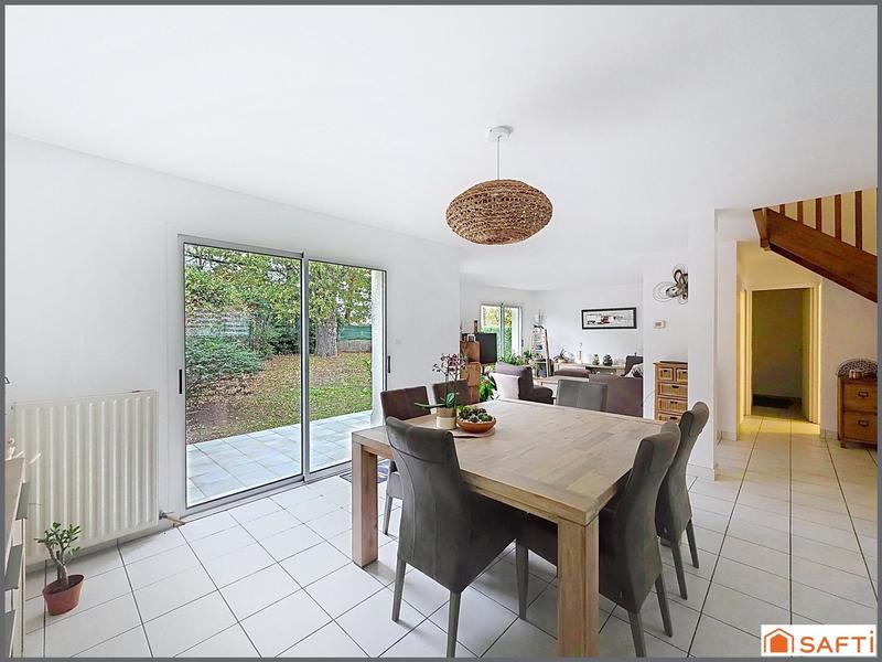 Maison - 118 m² - 5 pièces