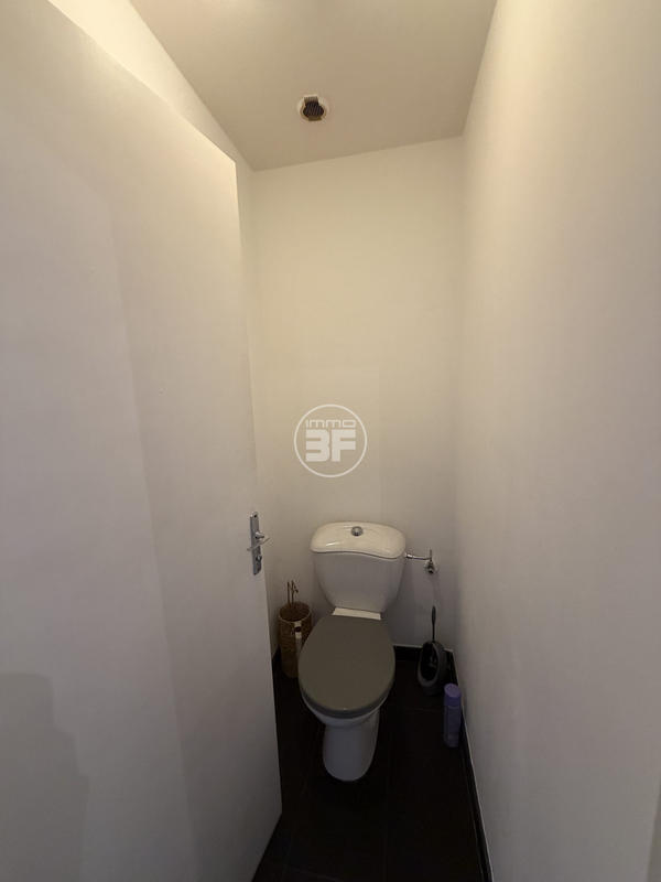 Appartement - 125 m² - 5 pièces