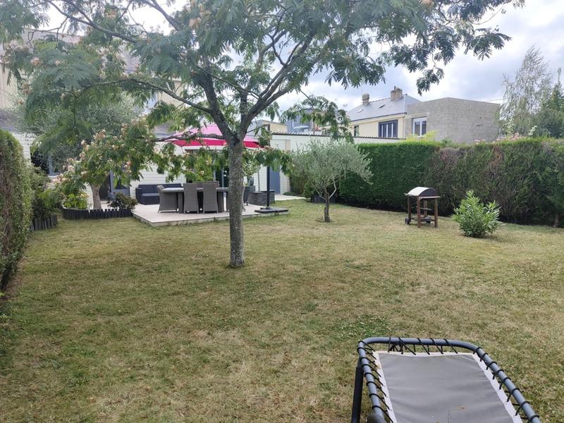 Maison - 138 m² - 6 pièces