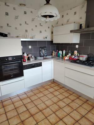 Maison - 110 m² - 6 pièces