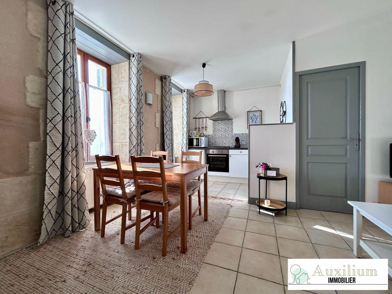 Maison ancienne - 205 m² - 7 pièces