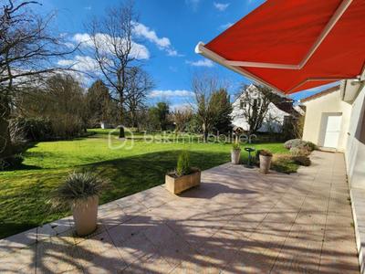 Maison - 160 m² - 5 pièces