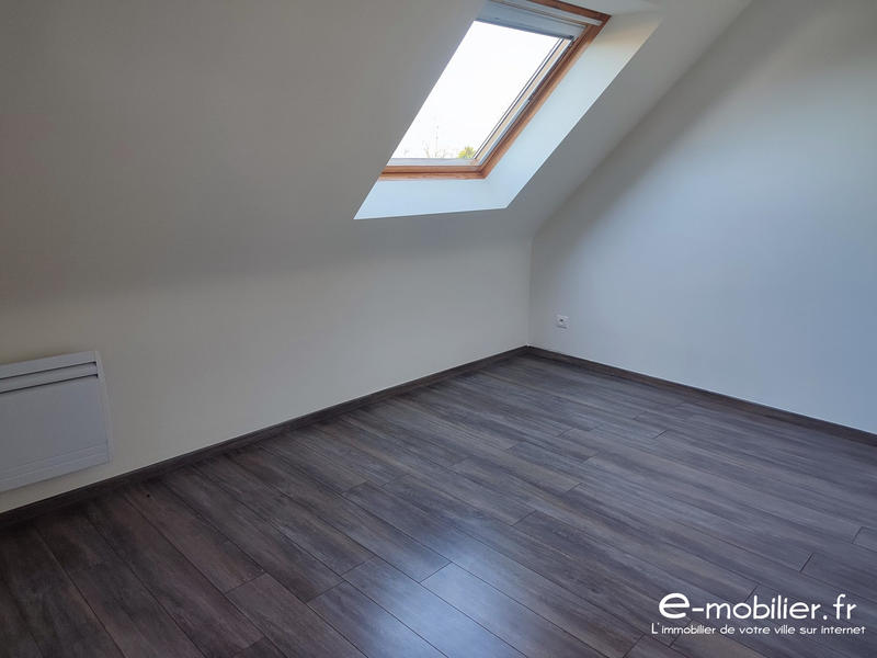 Maison - 93 m² - 5 pièces