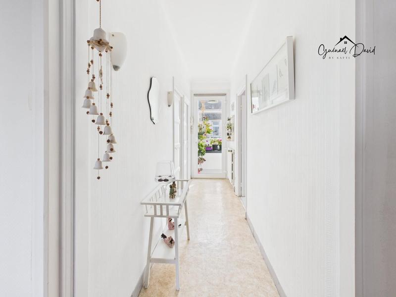 Maison - 82 m² - 5 pièces