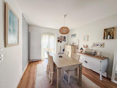 Maison - 175 m² - 8 pièces