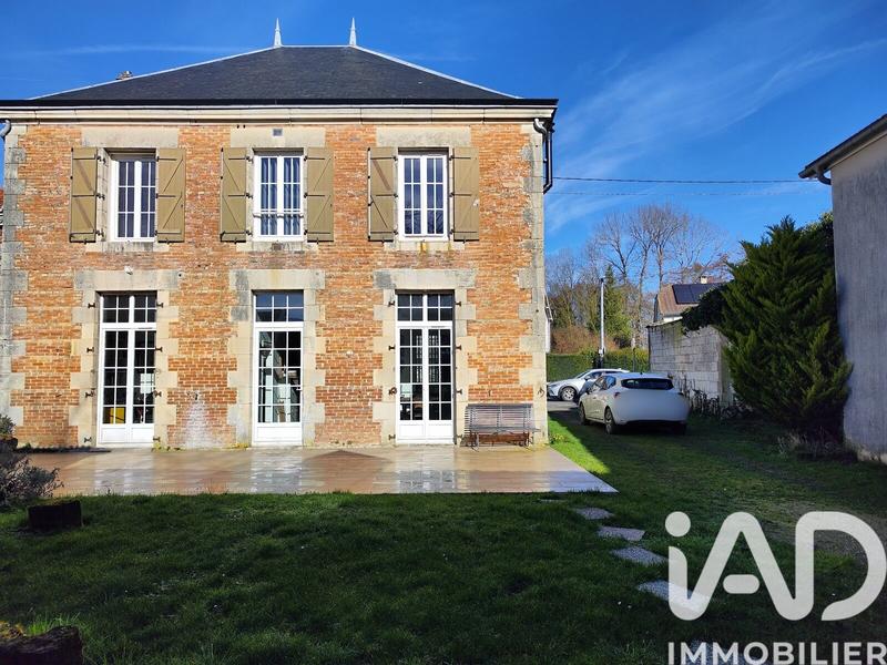 Maison - 138 m² - 6 pièces