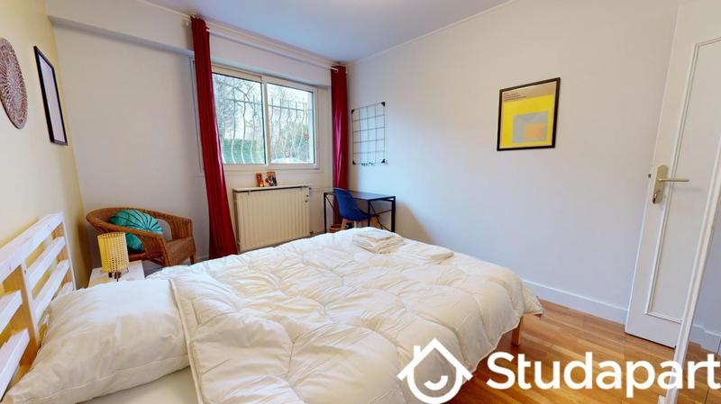 Chambre - 10 m² - 1 pièce