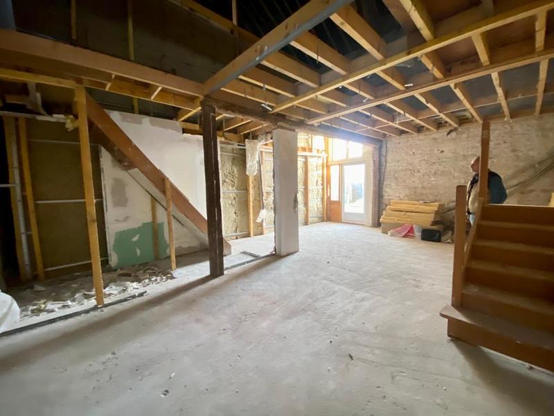 Grange - 50 m² - 1 pièce