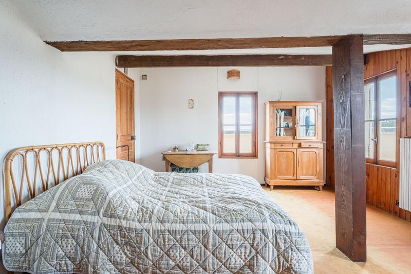 Bastide - 325 m² - 14 pièces