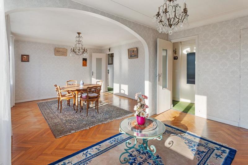 Maison - 172 m² - 10 pièces