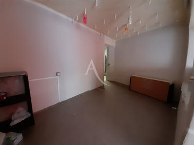 Local commercial - 206 m²