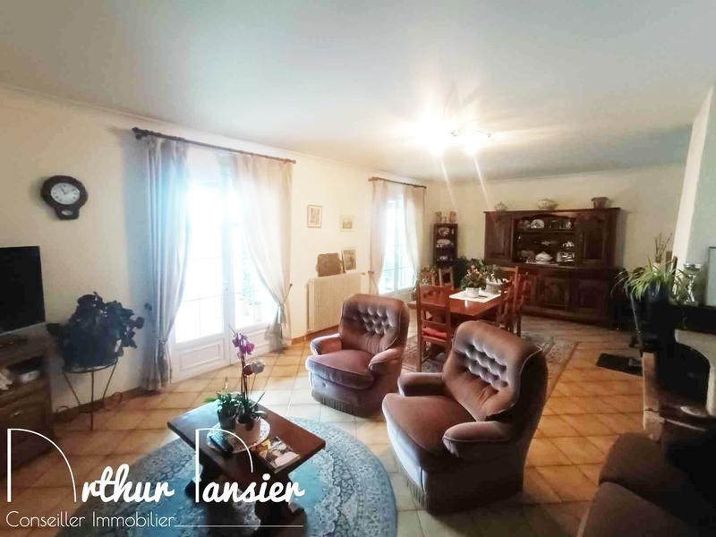 Maison traditionnelle - 126 m² - 4 pièces