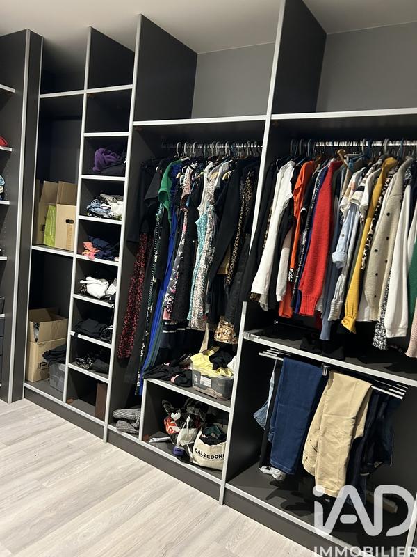 Maison de village - 260 m² - 7 pièces