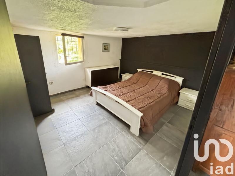 Maison - 227 m² - 7 pièces