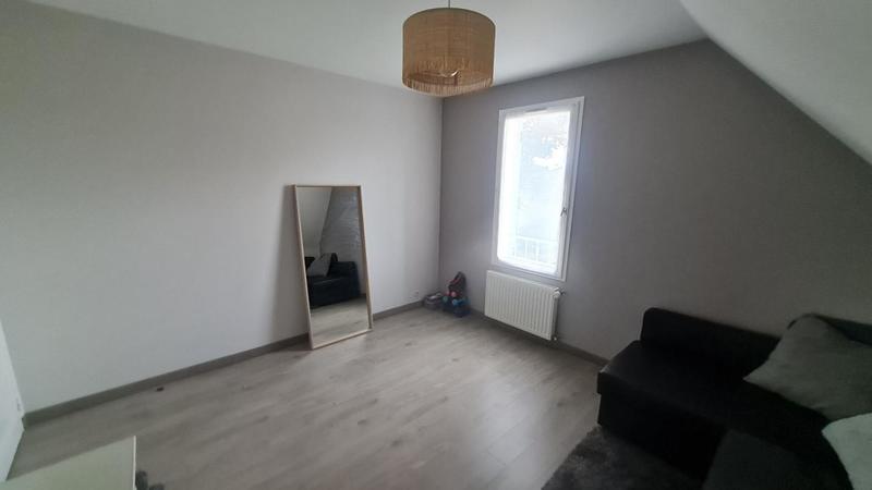 Maison - 102 m² - 6 pièces