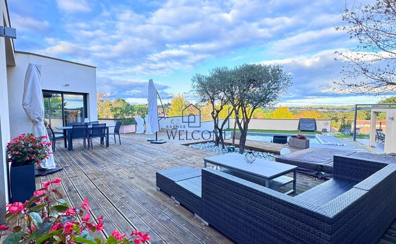 Maison contemporaine - 165 m² - 5 pièces