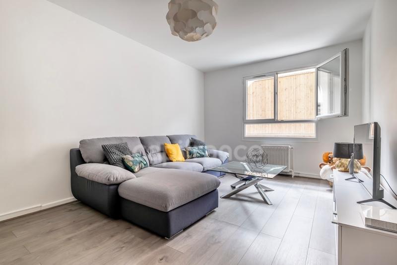 Appartement - 49 m² - 2 pièces