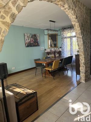 Maison - 97 m² - 4 pièces