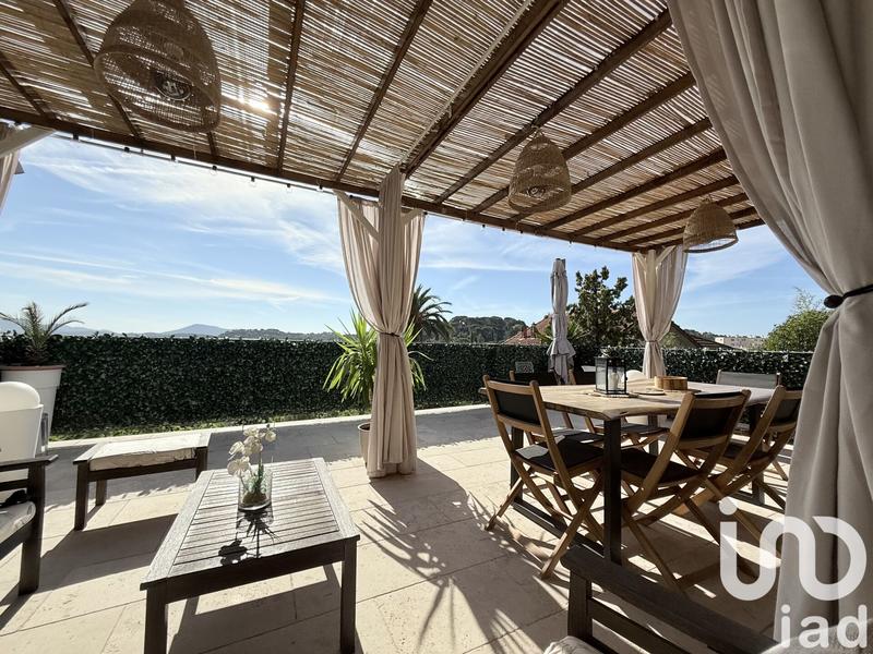 Maison - 127 m² - 5 pièces