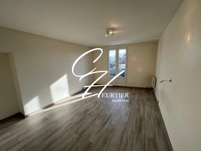 Maison - 63 m² - 2 pièces