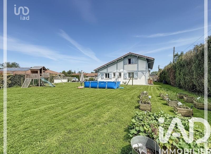 Maison - 177 m² - 8 pièces