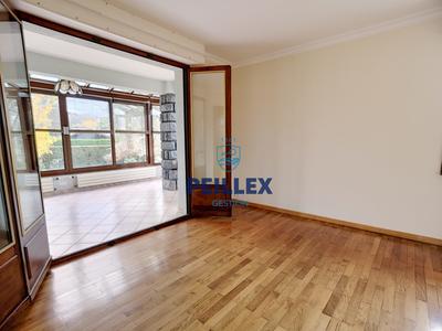 Maison - 122 m² - 6 pièces