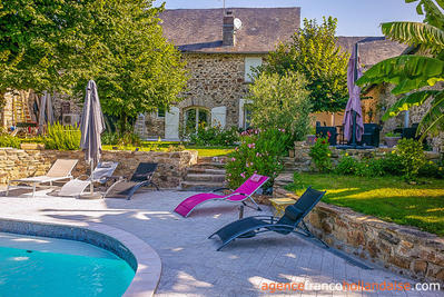 Gîte - 406 m² - 14 pièces