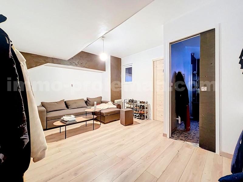 Corps de ferme - 238 m² - 7 pièces