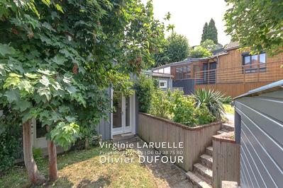 Maison - 160 m² - 8 pièces