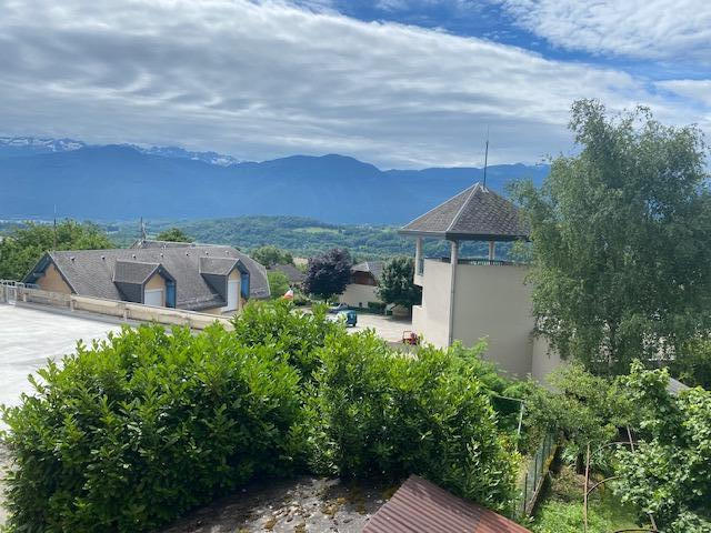 Appartement - 75 m² - 3 pièces