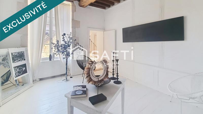 Maison - 283 m² - 10 pièces