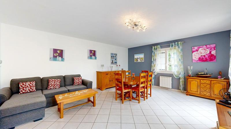 Maison - 99 m² - 4 pièces