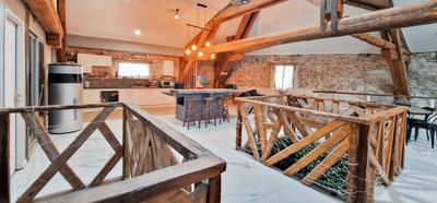 Maison en pierre - 175 m² - 4 pièces