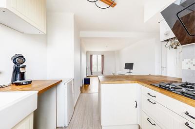 Appartement ancien - 60 m² - 3 pièces