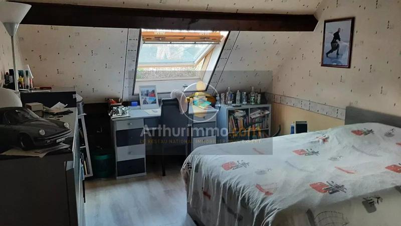 Maison - 205 m² - 7 pièces