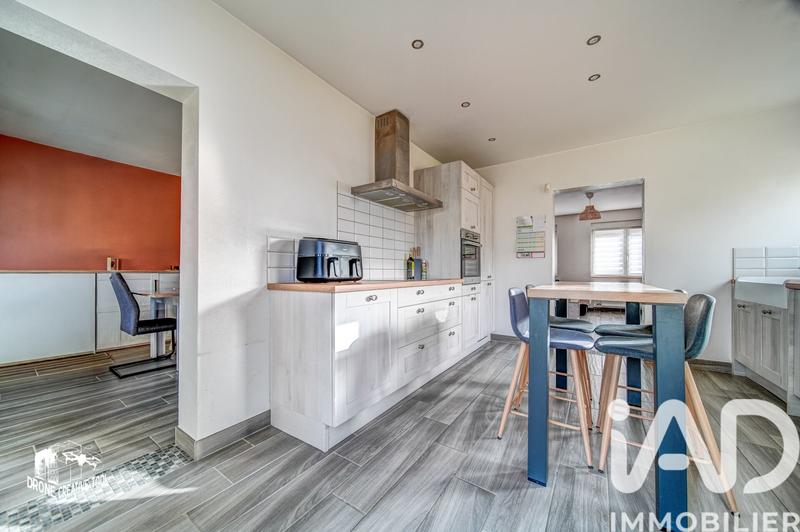 Maison - 110 m² - 5 pièces