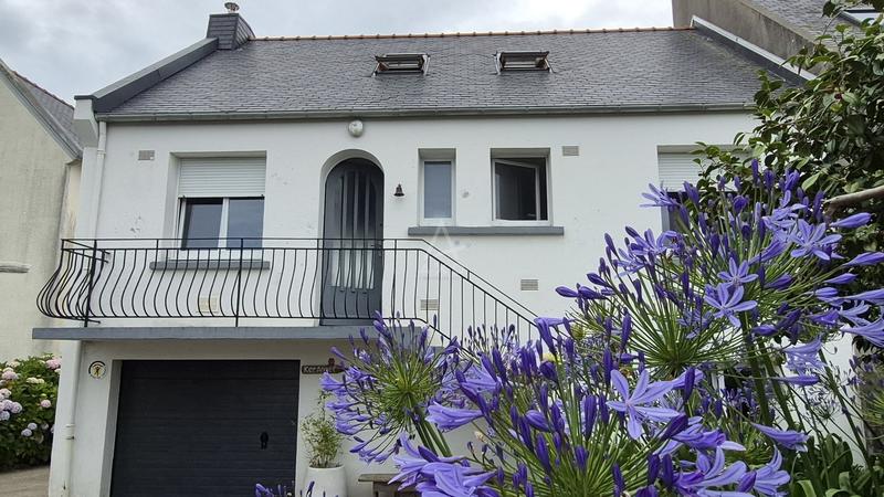 Maison - 88 m² - 6 pièces