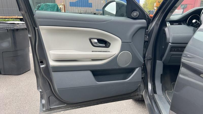 Land Rover Range Rover Evoque (1) 2.0 Td4 150 4wd Bva9 R Dynamic s - Automatique