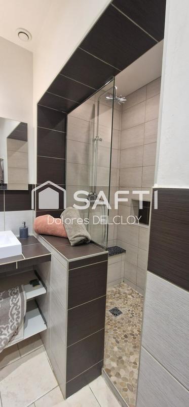 Maison - 205 m² - 8 pièces