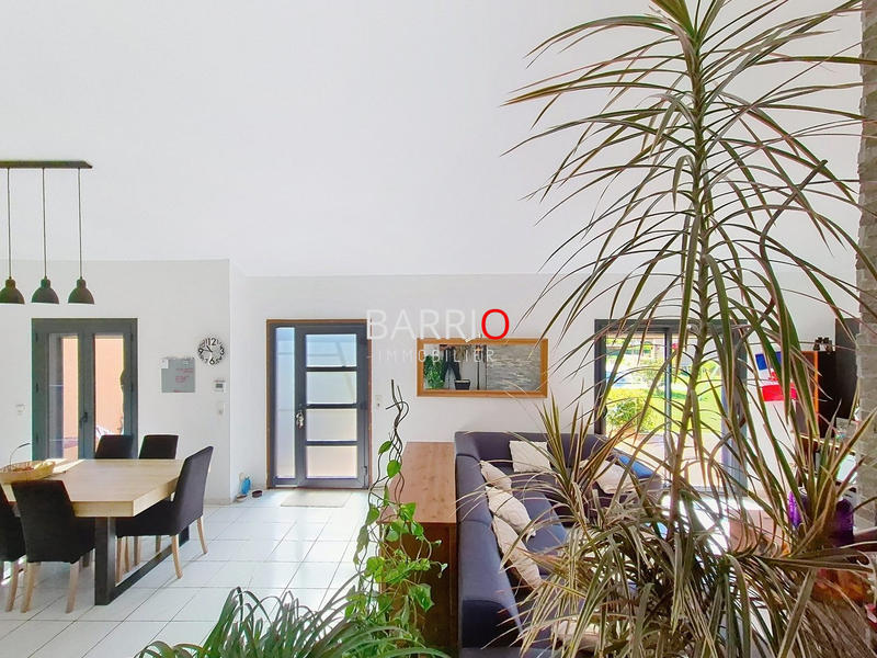 Villa - 117 m² - 5 pièces