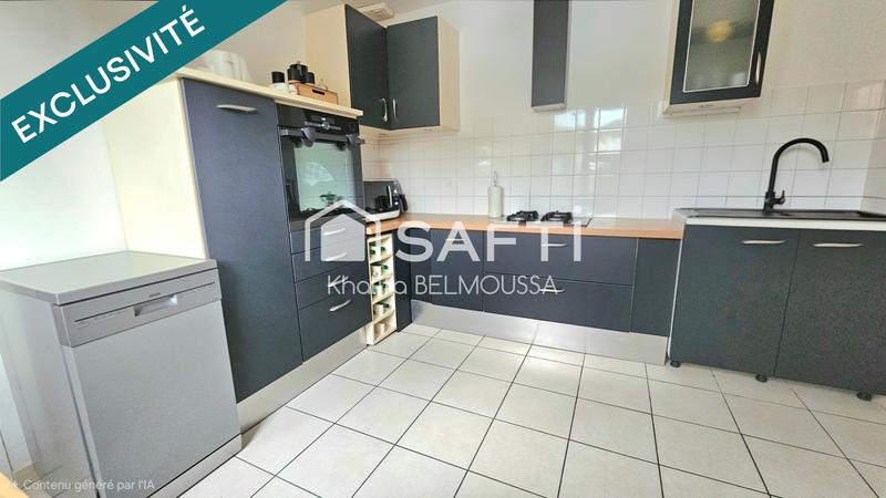 Maison - 90 m² - 5 pièces