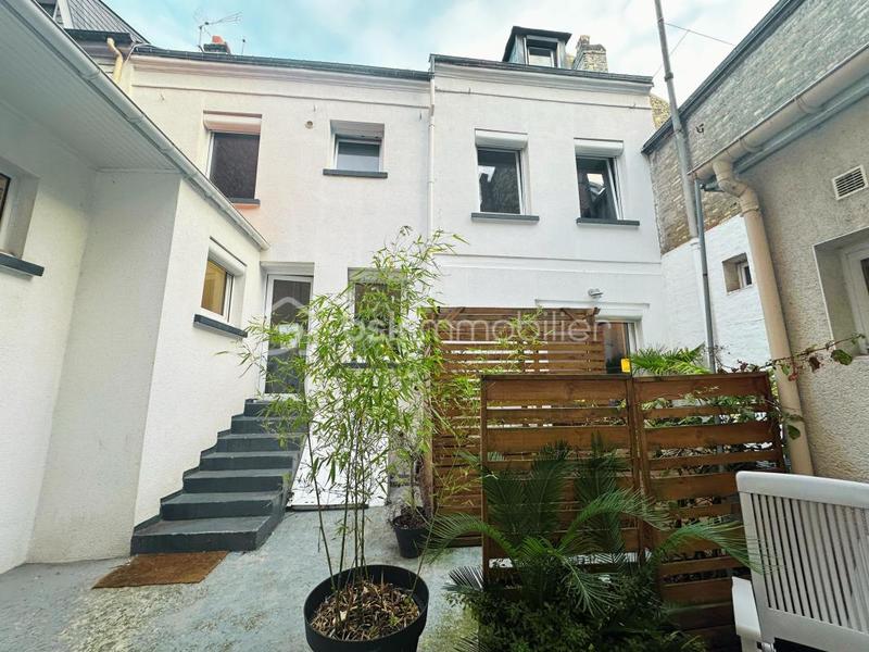 Maison - 83 m² - 5 pièces