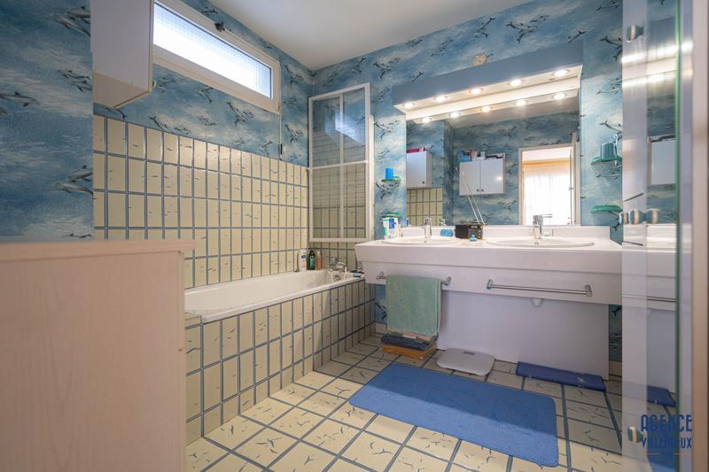 Maison - 128 m² - 5 pièces