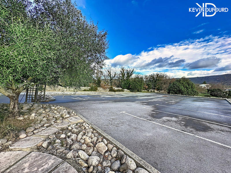 Immeuble - 550 m² - 10 pièces